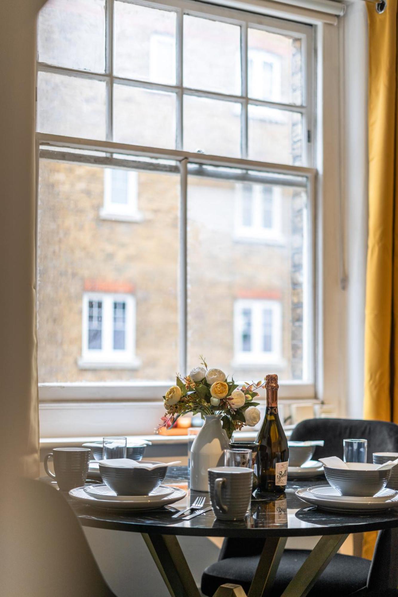 Chic Urban Retreat 1 Bedroom Gem In Covent Garden London Eksteriør bilde